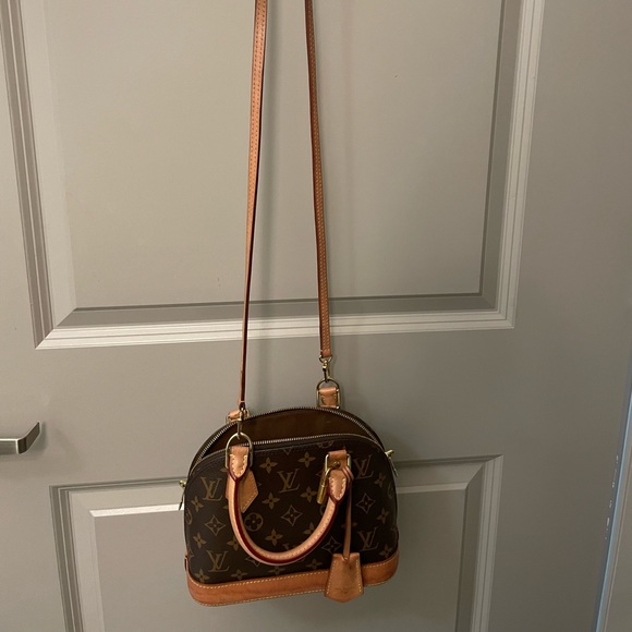 COPY - Louis Vuitton Alma BB Monogram - Picture 6 of 7